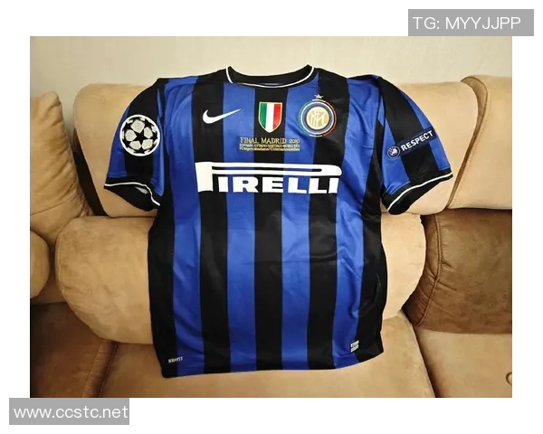 足球明星外号维埃里背后的传奇故事与成就解析