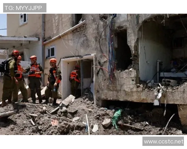 安郅与克拉斯的激烈对决揭示足球战术的深层次博弈与精彩瞬间