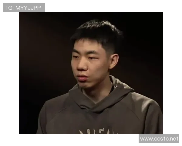 朱俊龙的奋斗历程与成就探索:从普通少年到职场精英的蜕变之路